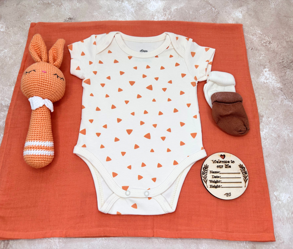 Organik Yeni Doğan Bebek Hediye Kutusu | 5 Parça Özel Set