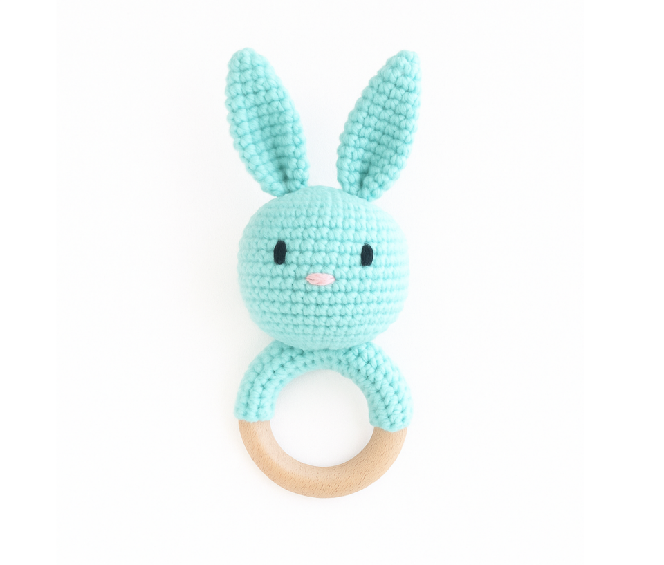 %100 El Yapımı Amigurumi Tavşan Çıngırak – Organik Diş Kaşıyıcı ve Bebek Oyuncağı