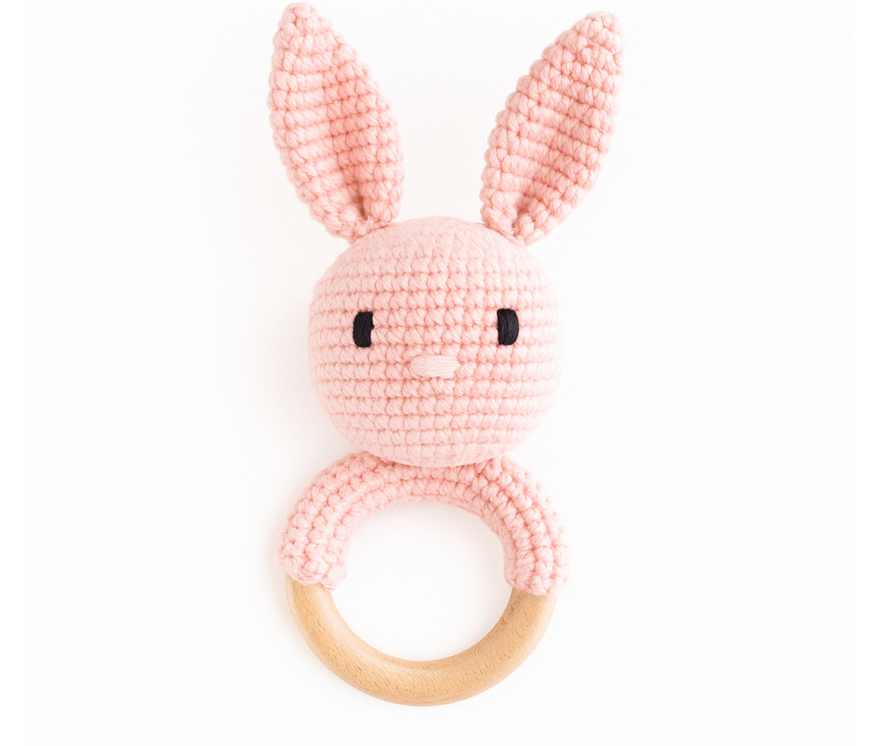 %100 El Yapımı Amigurumi Tavşan Çıngırak – Organik Diş Kaşıyıcı ve Bebek Oyuncağı