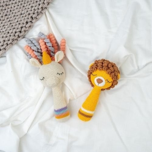 Organik Amigurumi Çeşitli Hayvan Figürlü Çıngırak- Özel Hediye Paketinde