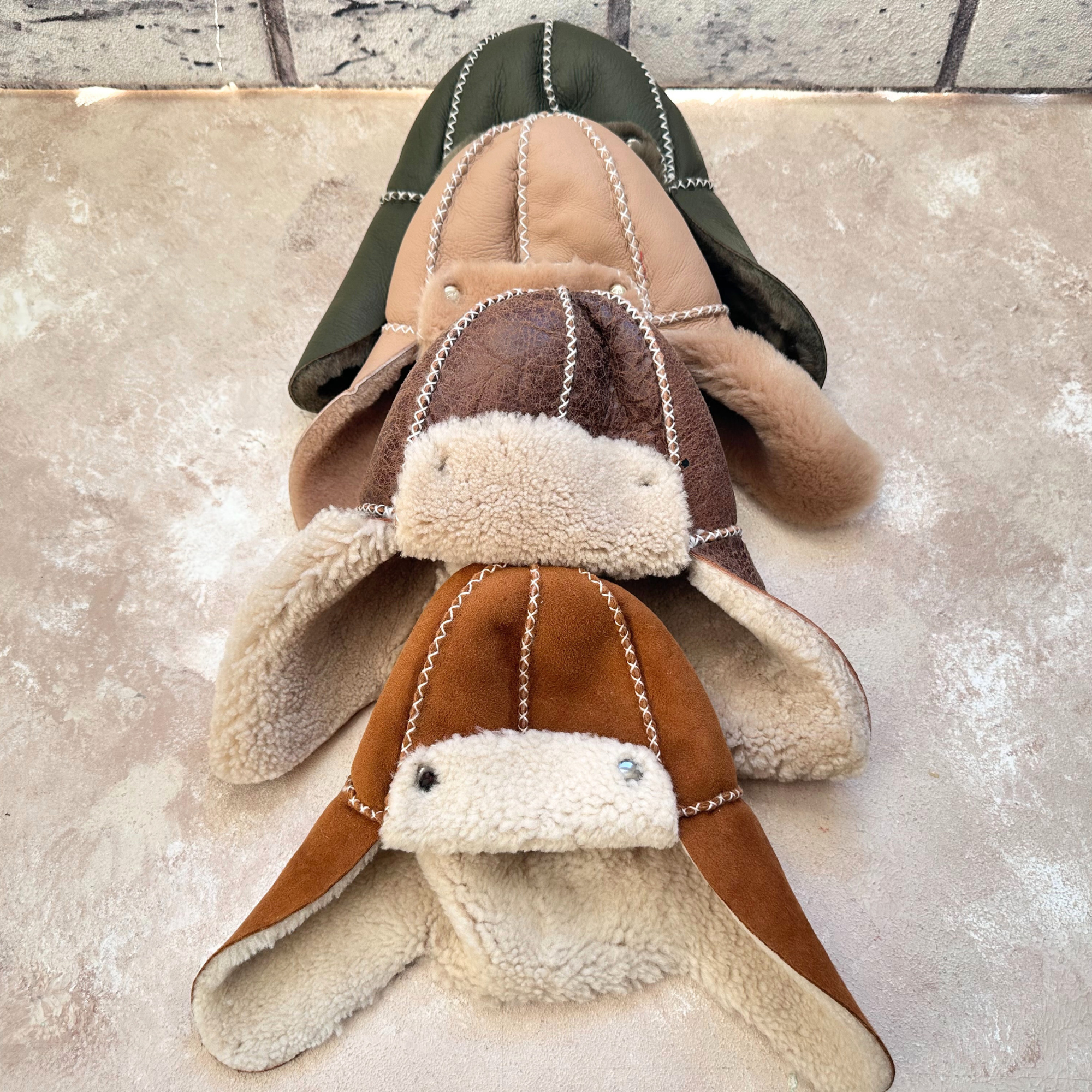 El Yapımı Deri Bebek Şapkası – %100 Hakiki Deri & Organik Yün Astar | İsim Nakışlı Kişiye Özel Şapka | Kışlık Bebek Şapkası | El Yapımı Hediye